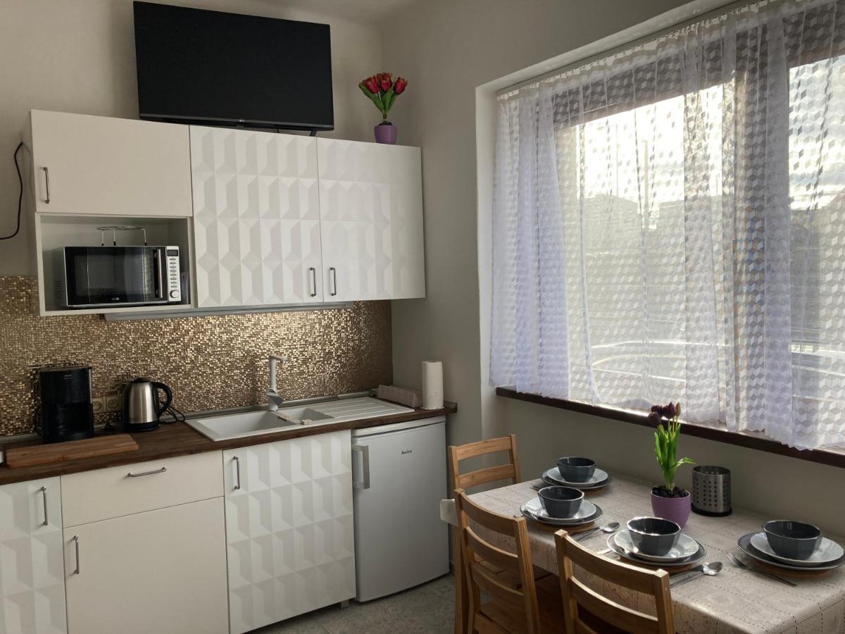 Artep Apartment Пилзен Екстериор снимка